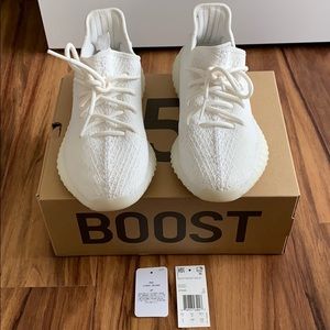 Yeezy Boost 350- White- Size 6